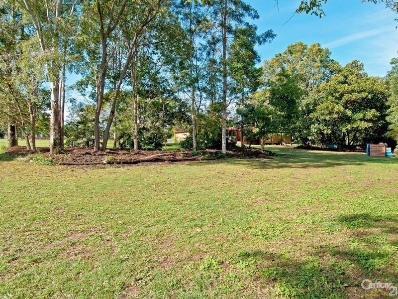 8 Nerreman Drive, Chambers Flat QLD 4133