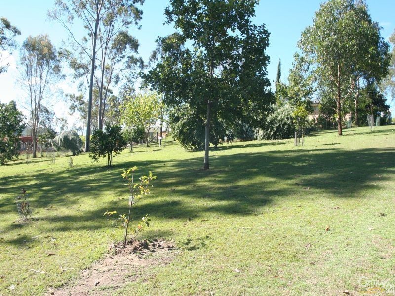 10 Cannon Place, Kooralbyn QLD 4285