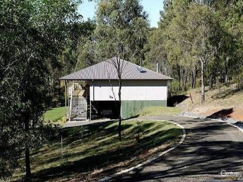 184 Walker Drive, Kooralbyn QLD 4285
