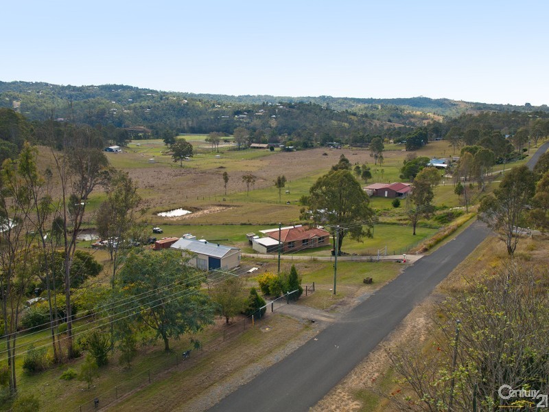 37 Markwell Drive, Kooralbyn QLD 4285