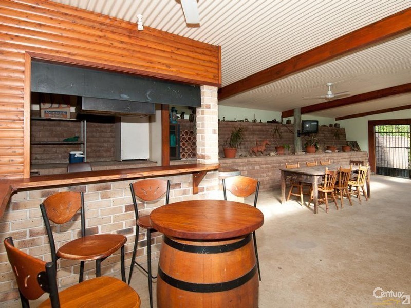 37 Markwell Drive, Kooralbyn QLD 4285