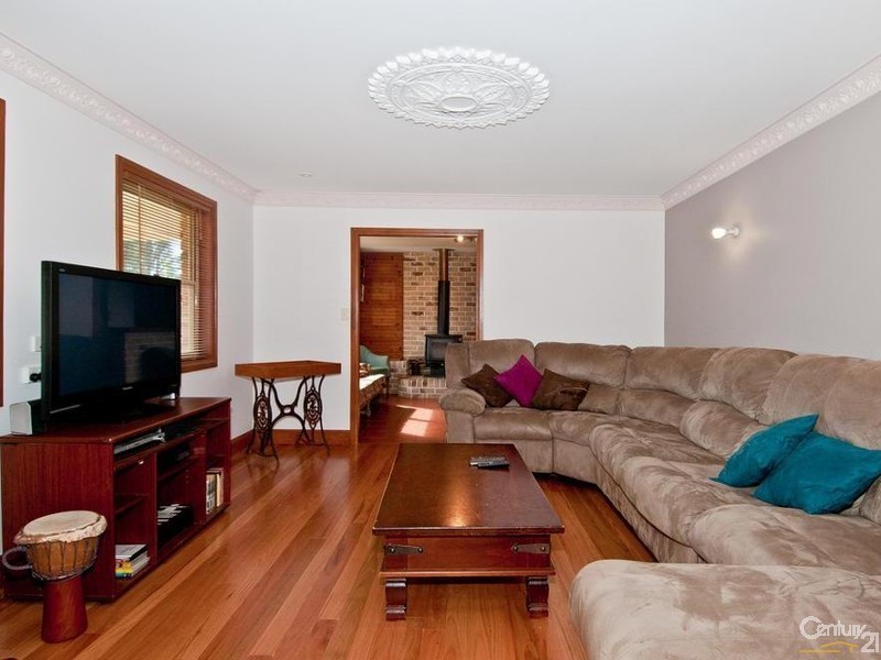 37 Markwell Drive, Kooralbyn QLD 4285