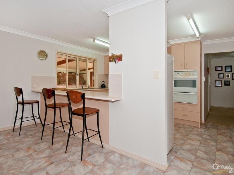 37 Markwell Drive, Kooralbyn QLD 4285