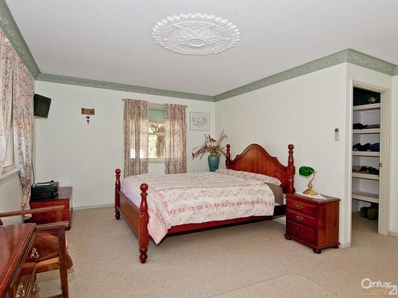 37 Markwell Drive, Kooralbyn QLD 4285