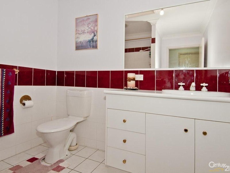 37 Markwell Drive, Kooralbyn QLD 4285