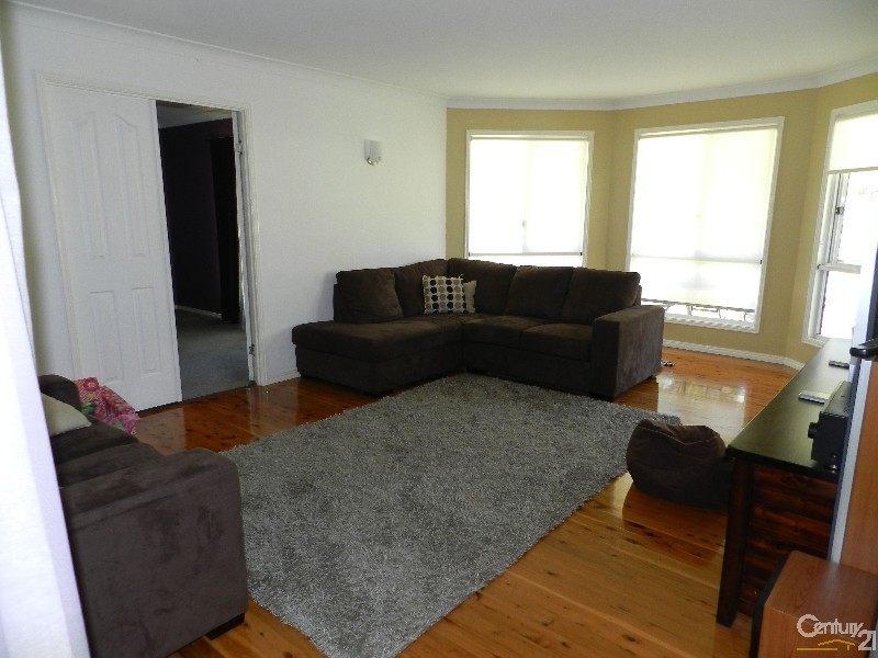 8 Conifer Court, Logan Village QLD 4207