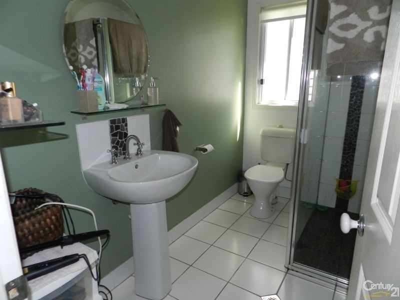 8 Conifer Court, Logan Village QLD 4207