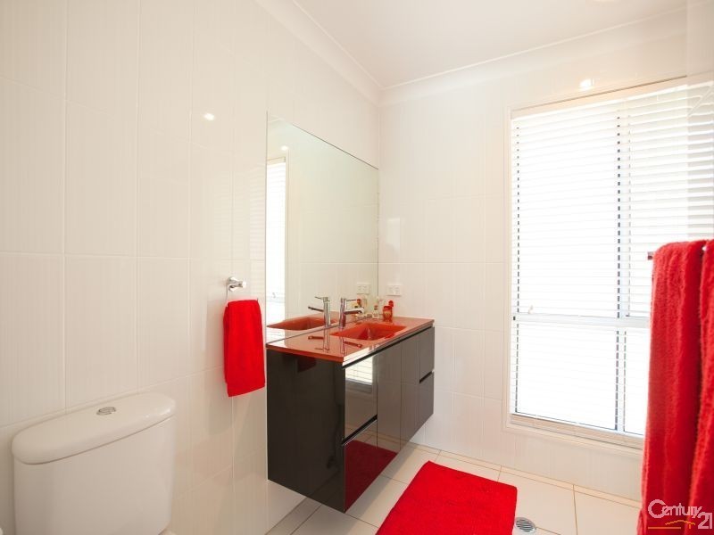 8 Conifer Court, Logan Village QLD 4207