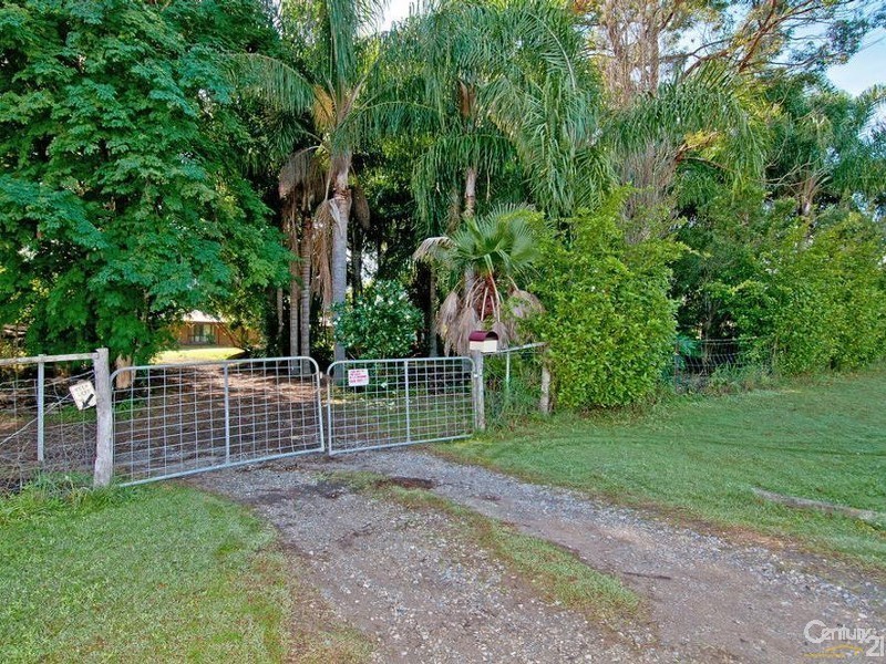 8 Nerreman Drive, Chambers Flat QLD 4133