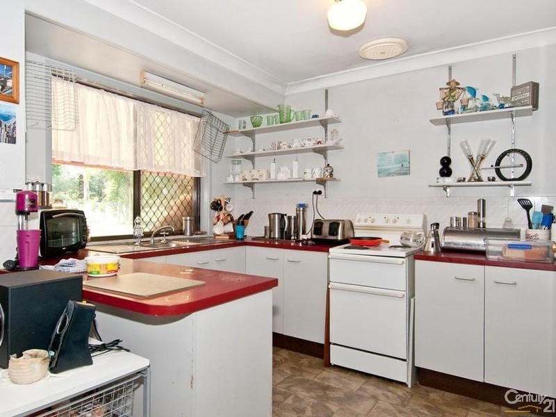 8 Nerreman Drive, Chambers Flat QLD 4133