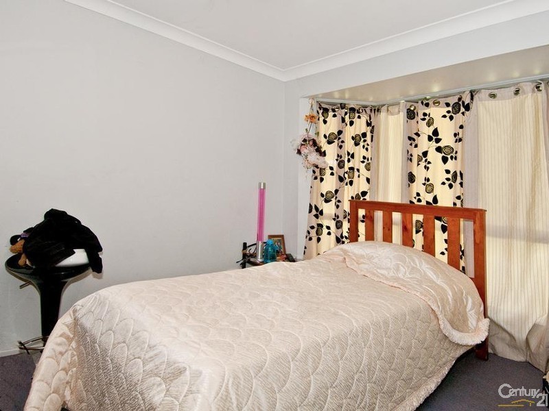 8 Nerreman Drive, Chambers Flat QLD 4133