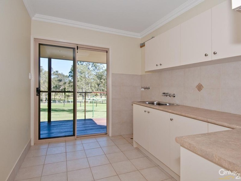 81 Cartwright Road, Buccan QLD 4207