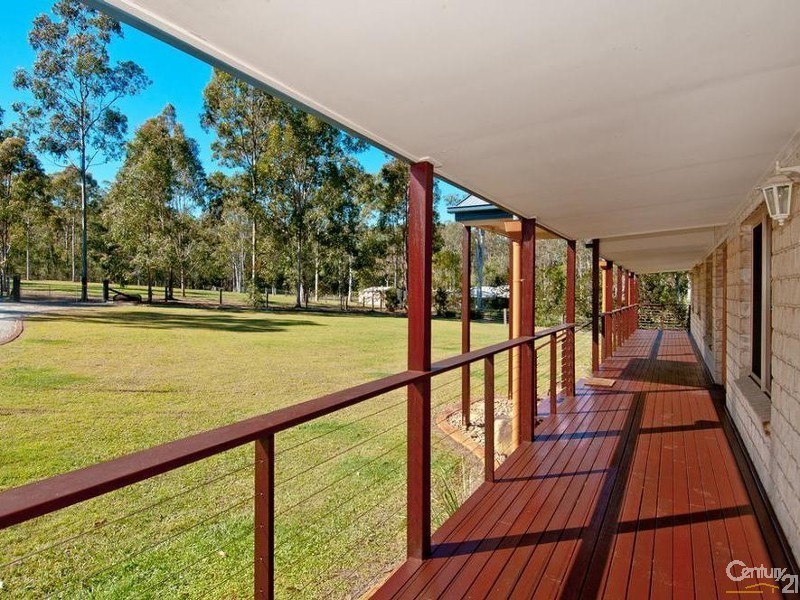 81 Cartwright Road, Buccan QLD 4207