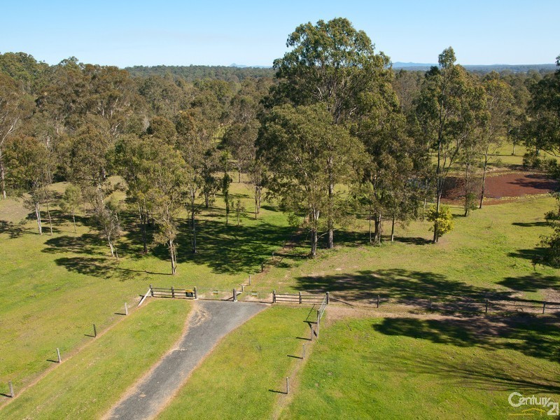 89 Cartwright Road, Buccan QLD 4207