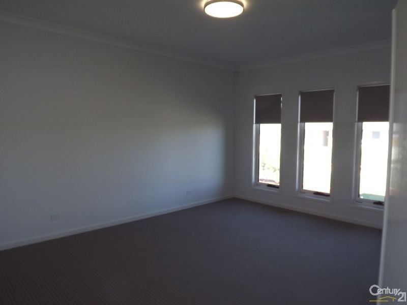 18 Robyn Court, Logan Village QLD 4207