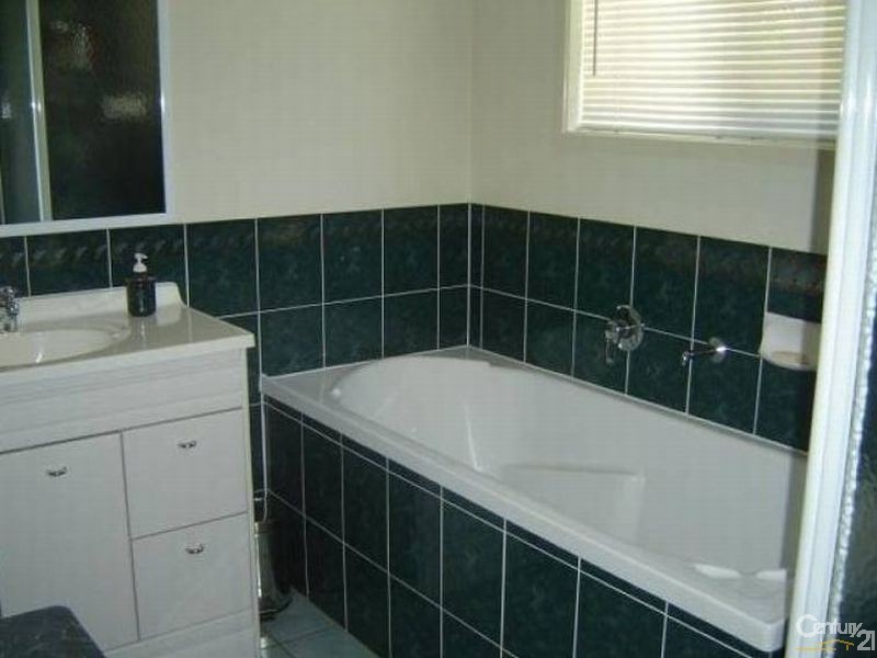 12 Frog Hollow Ct, Logan Village QLD 4207