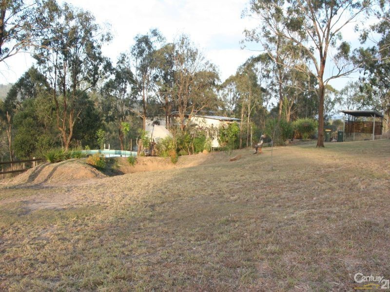 13-17 Paine Place, Kooralbyn QLD 4285