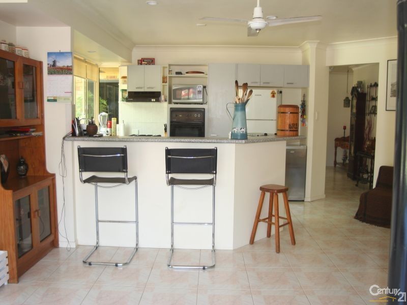 168-170 Walker Drive, Kooralbyn QLD 4285
