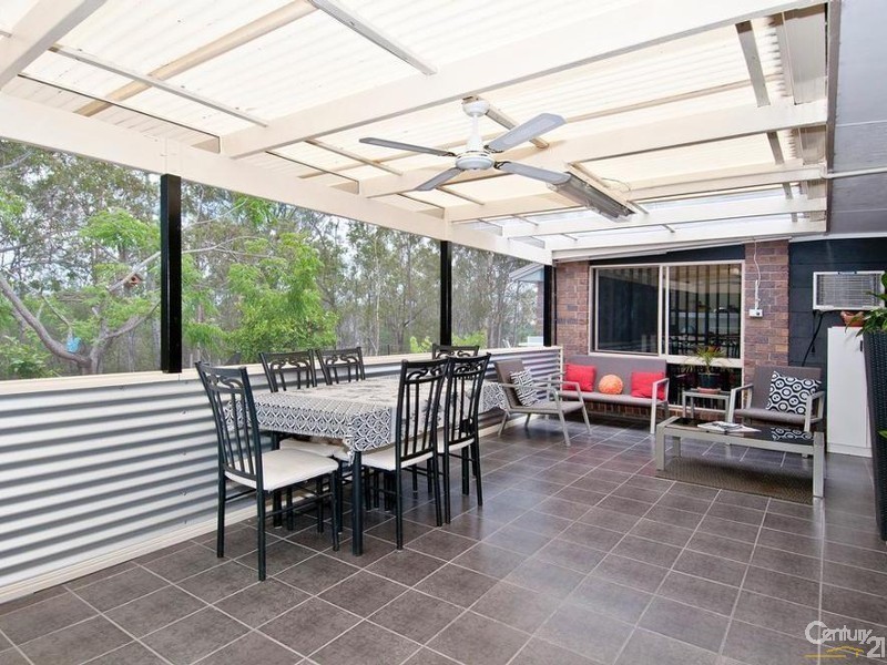 2-4 Farwell Close, Kooralbyn QLD 4285