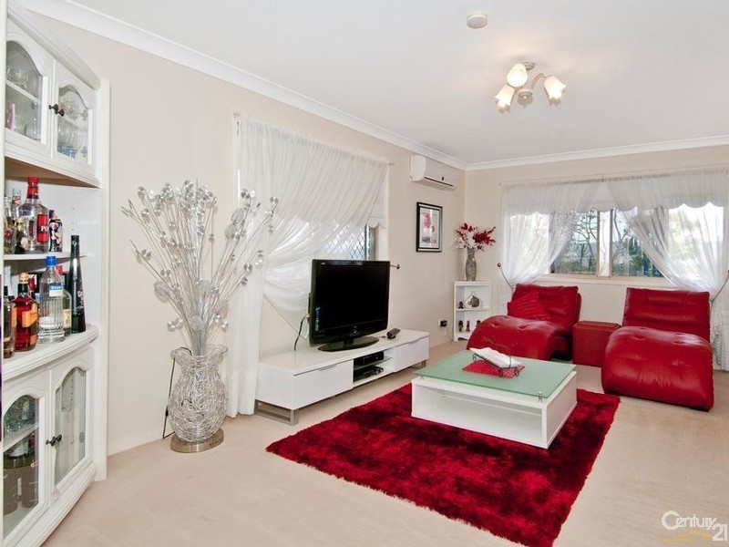 2-4 Farwell Close, Kooralbyn QLD 4285