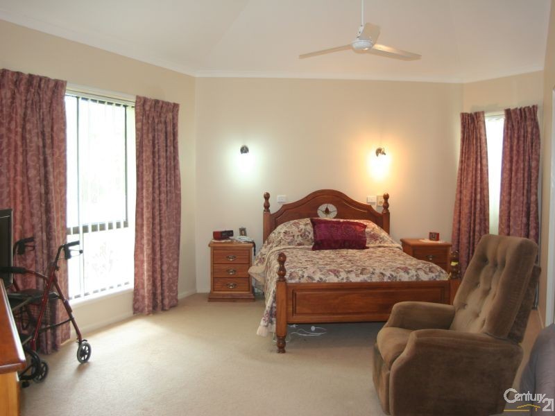 14 Brooks Drive, Kooralbyn QLD 4285