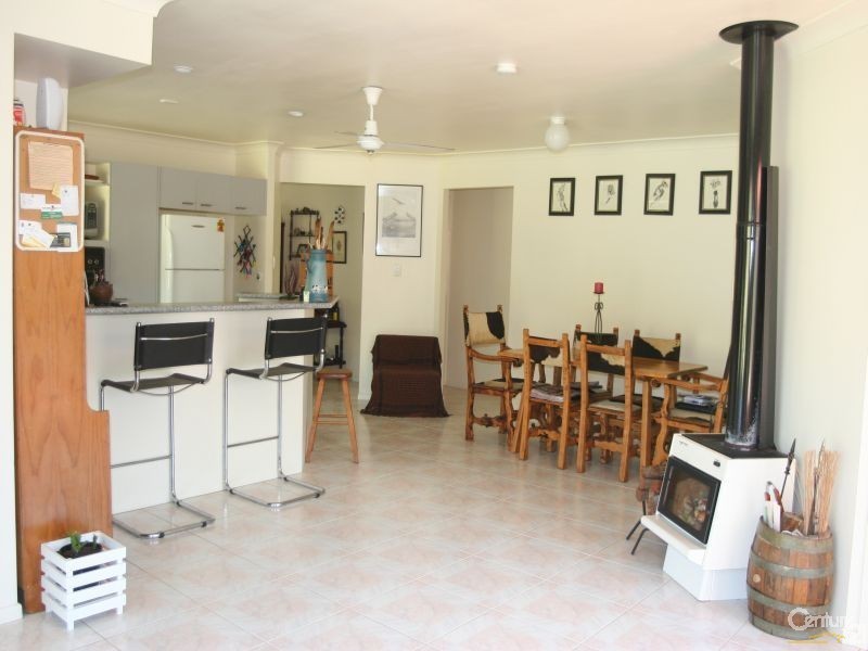 168 Walker Drive, Kooralbyn QLD 4285