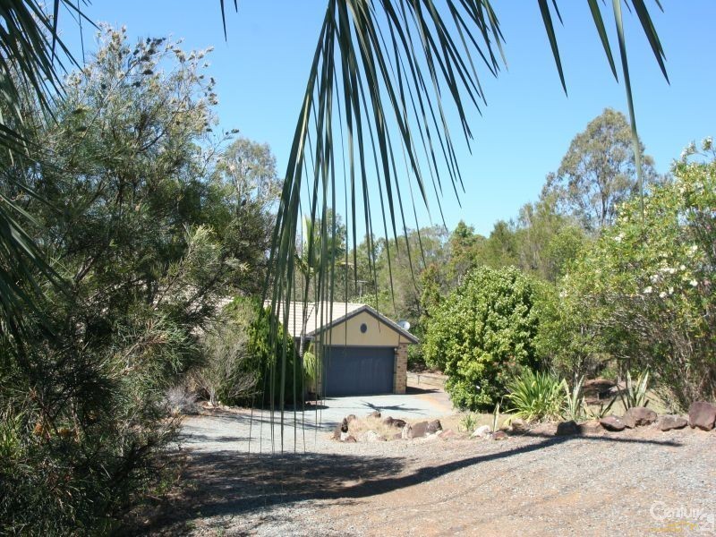 168 Walker Drive, Kooralbyn QLD 4285