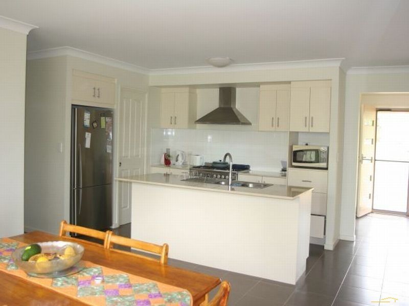 1 Charles Close, Kooralbyn QLD 4285