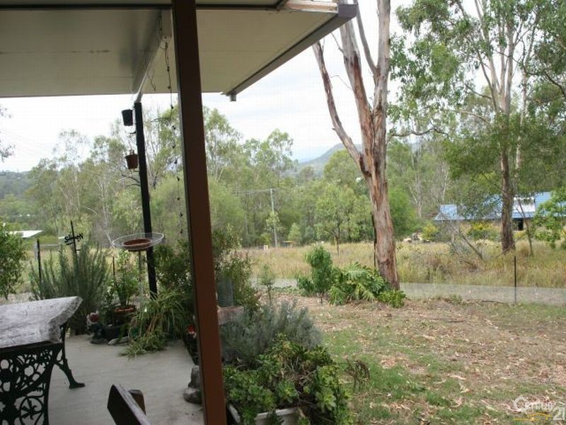 1 Charles Close, Kooralbyn QLD 4285
