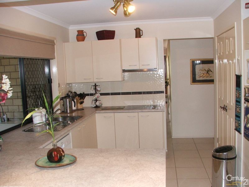 238 Routley Drive, Kooralbyn QLD 4285