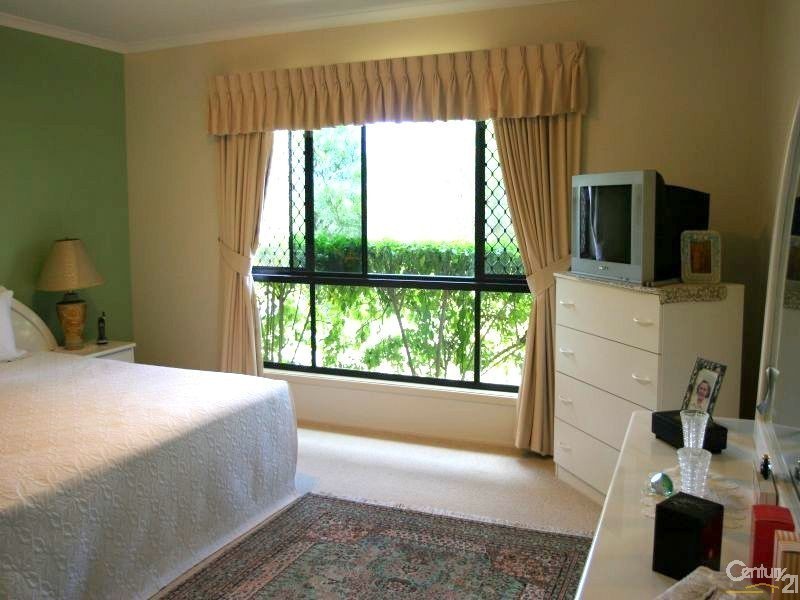 238 Routley Drive, Kooralbyn QLD 4285