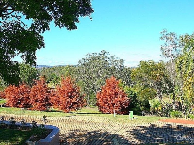 238 Routley Drive, Kooralbyn QLD 4285