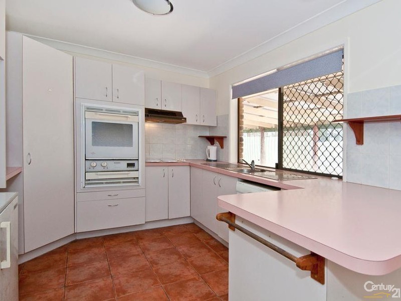 9 Birch Place, Cedar Grove QLD 4285