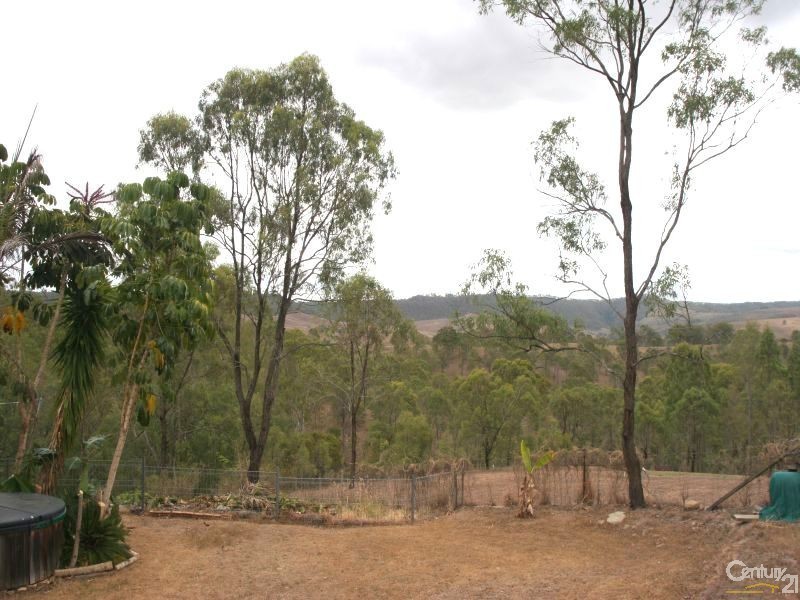 195 Walker Drive, Kooralbyn QLD 4285