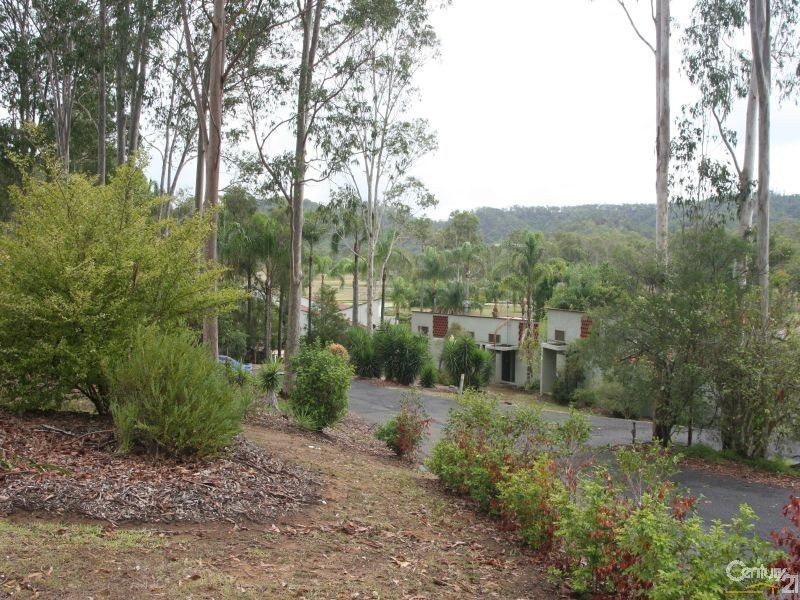 111/17-19 Lady Caroline Close, Kooralbyn QLD 4285