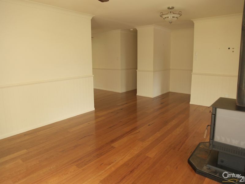 37 Maloo Court, Logan Village QLD 4207