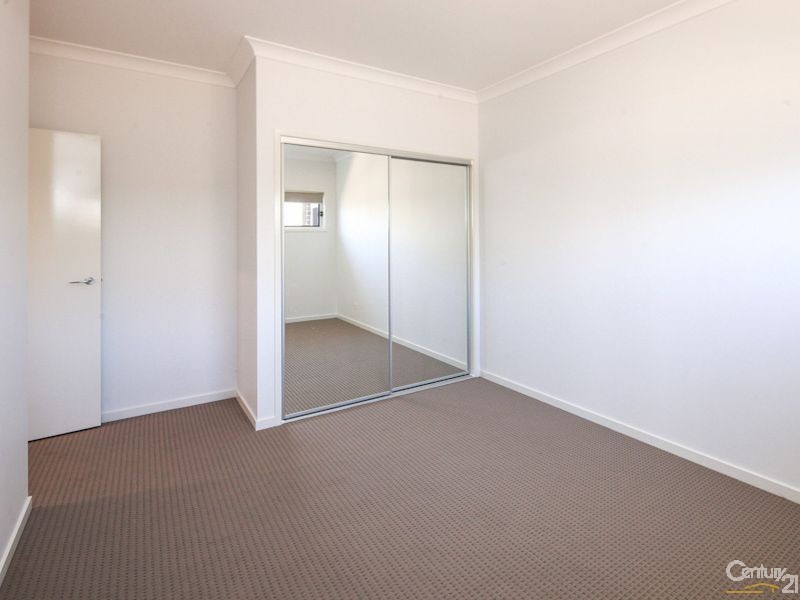 18 Robyn Court, Logan Village QLD 4207