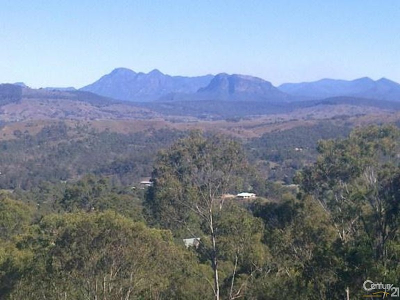 46 Brooks Drive, Kooralbyn QLD 4285