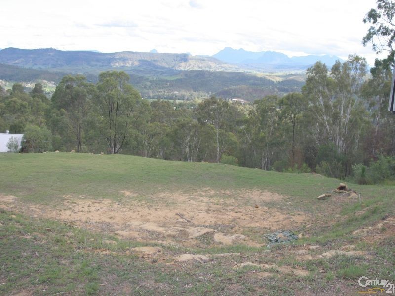 46 Brooks Drive, Kooralbyn QLD 4285