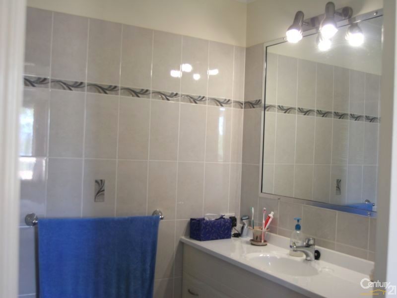 167 Campbell Drive, Kooralbyn QLD 4285