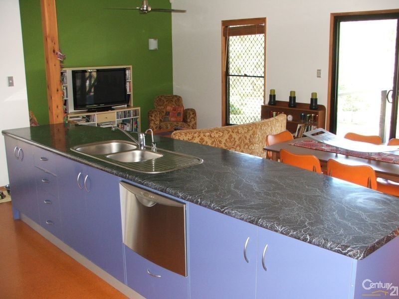 14 McPherson Road, Chambers Flat QLD 4133