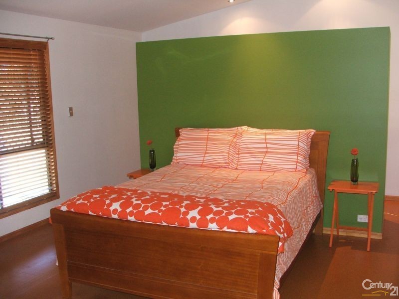 14 McPherson Road, Chambers Flat QLD 4133