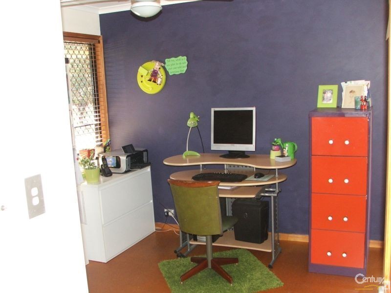 14 McPherson Road, Chambers Flat QLD 4133