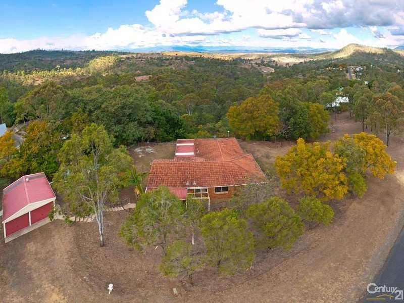 2 Francis Close, Kooralbyn QLD 4285