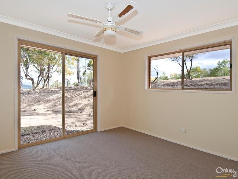 2 Francis Close, Kooralbyn QLD 4285