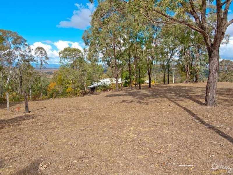 2 Francis Close, Kooralbyn QLD 4285