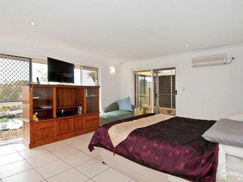 2 Langi Court, Shailer Park QLD 4128