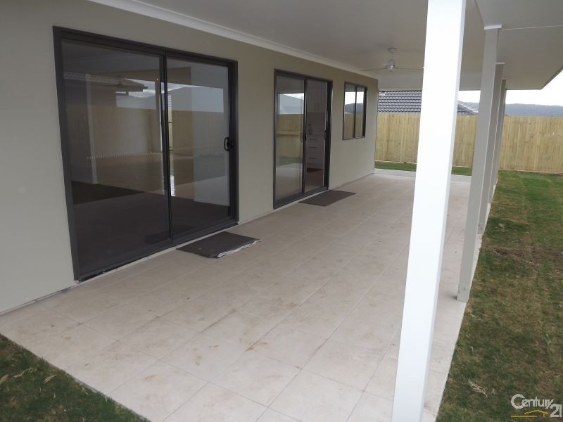 47 Huggins Ave, Yarrabilba QLD 4207