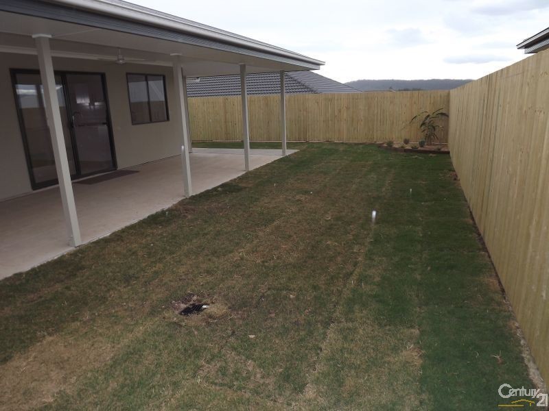 47 Huggins Ave, Yarrabilba QLD 4207