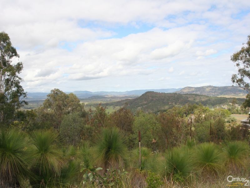 221 Boomerang Drive, Kooralbyn QLD 4285